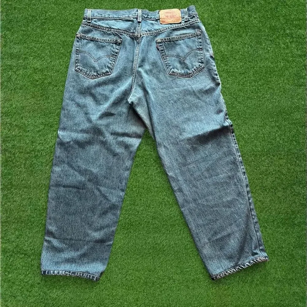 Levi-s Men's Blue and Navy Jeans
